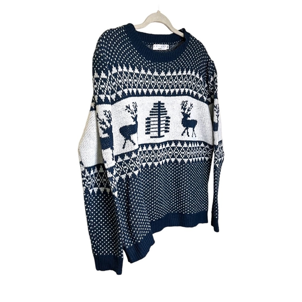 SOLD EXLURA Knitted Reindeer Christmas Sweater - Picture 2 of 11